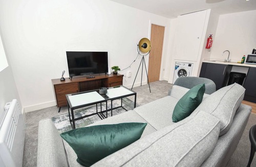 Bradford Apartment | Modern 2 Bedroom Apartment in Central Bradford