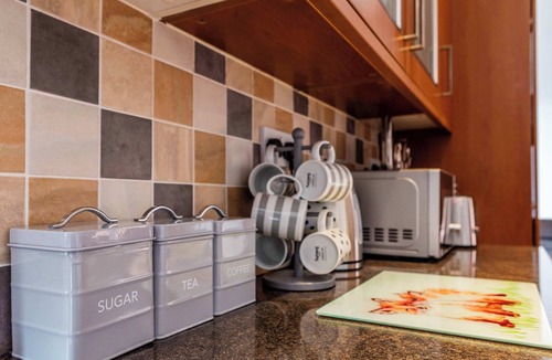 South Shields House | Modern 3BR South Shields Home near Beach