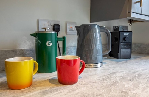 Ludwel House | Modern and bright 2-bed home near Ludlow centre - Pass the Keys