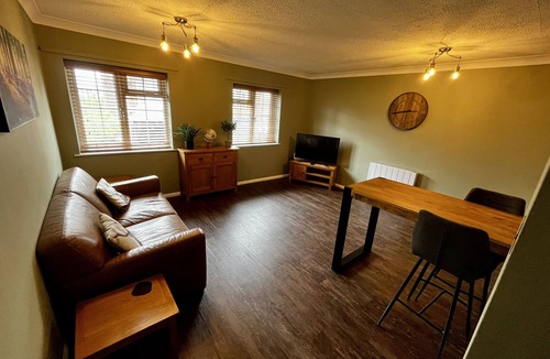 Leiston Apartment | Modern Apartment