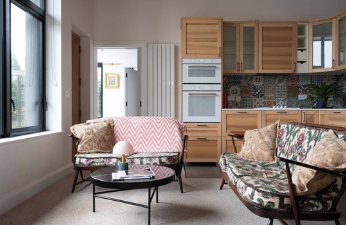 Omagh Cabin | Modern architecture meets warm, eclectic comfort with a dash of Irish charm.