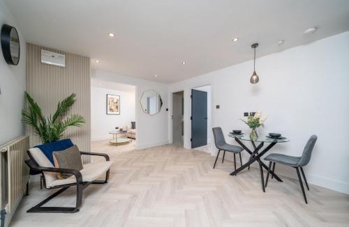 East Walworth Apartment | Modern City Apartment I Southwark, London