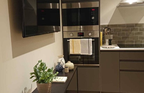 Leyburn Apartment | Modern Self-catering Apartment - The Holt