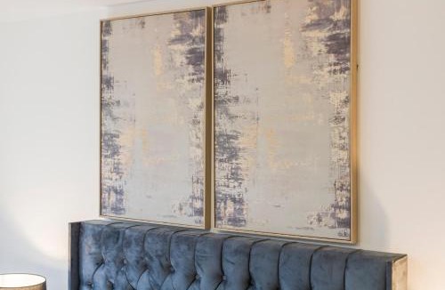Evelyn Apartment | Modern & Spacious 1BR Flat - Sleeps Up to 6