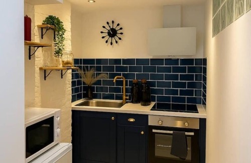 Limehouse Apartment | Modern Studio In Canary Wharf w/Hot Tub