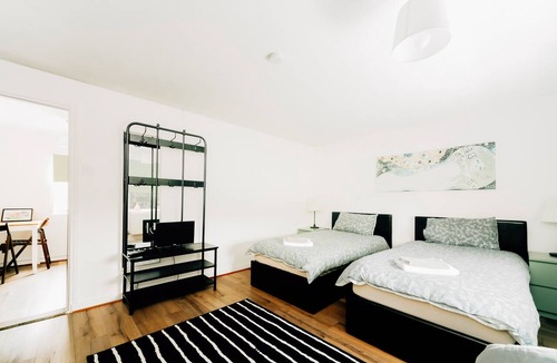 Reydon Cabin | MODERN TWIN STUDIO IN WALBERSWICK