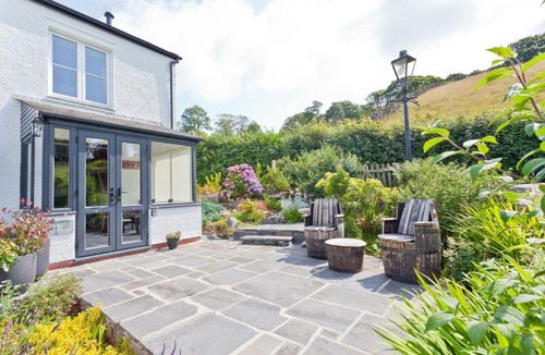 Coniston House | Mole's Cottage Coniston Water