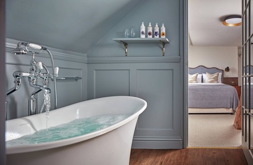 Weymouth Hotel | Moonfleet Manor