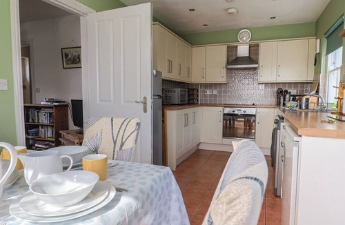 Wadeford Cottage | MORPETH, pet friendly, character holiday cottage in Combe St Nicholas