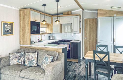 Blackburn Resort | Mortonhall