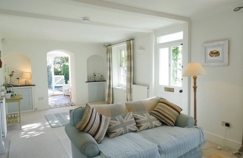Treator Cottage | Mount Pleasant