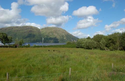 Taynuilt Ski Chalet | Mountain View