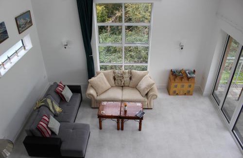 Kingswear House | Narracott Down