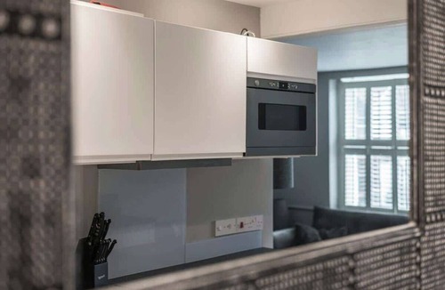 Ramsgate Apartment | Nelson East: Central, modern 1 bed apartment