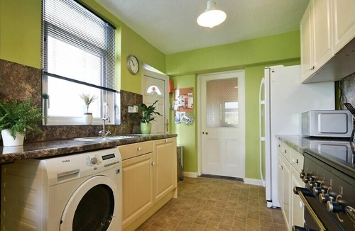 Amble Cottage | NETTIE'S VIEW, pet friendly, country holiday cottage in Amble