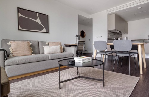 Whitechapel Apartment | New Build Tower Hamlets 2BR w/ Balcony nr Tube, by Blueground