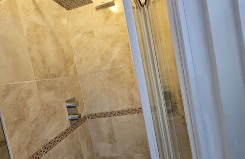 Carshalton Central Apartment | Nice and Cosy Studio Flat