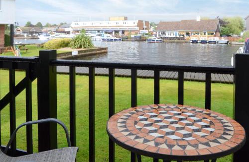 Wroxham House | Nightingale