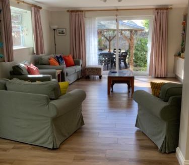 Glastonbury House | No 51