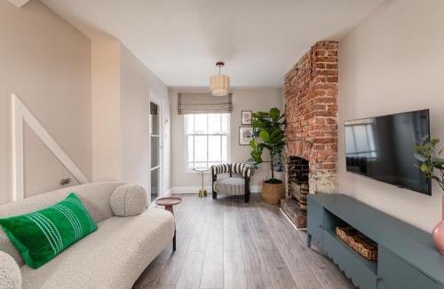 Whitstable House | Nomad's Cottage, Whitstable