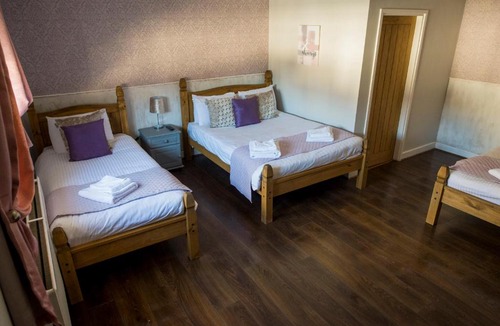 Chapeltown Hotel | Norfolk arms