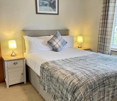 Bridlington House | North Cottage 1