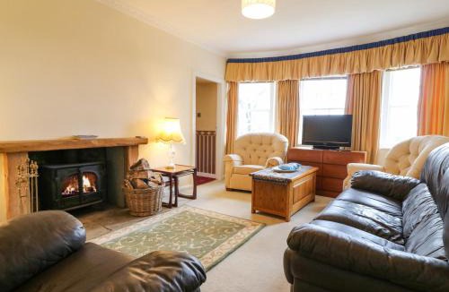 Kirriemuir House | North Lodge