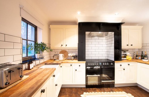Chathill Cottage | Northern Hideaways, Apple Store, Ellingham