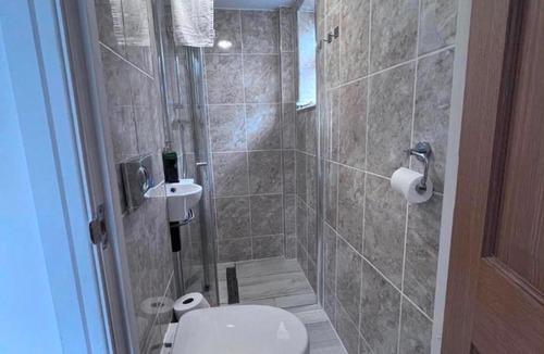 Horley Bed & Breakfast | Number 25