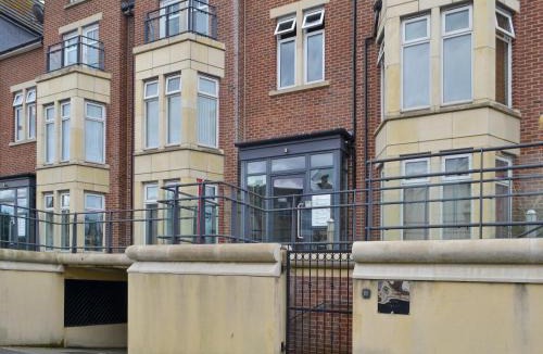 Whitby House | Number 7