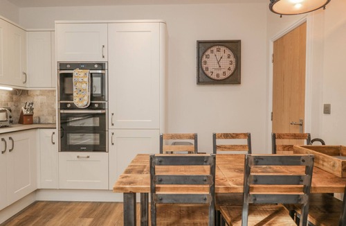 Bowness-on-Windermere Cottage | Oak Cottage
