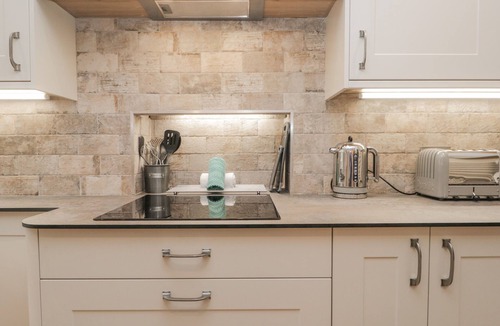 Bowness-on-Windermere Cottage | Oak Cottage