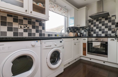 Porthtowan Cottage | Ocean Blue
