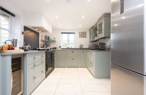 St Wenn Cottage | Old Barn, Tregonetha, glorious countryside views
