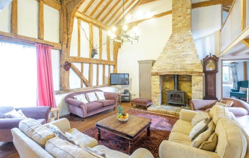 Darsham House | Old Hall Barn