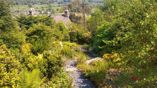 Coniston House | Old Quarry Cottage Coniston