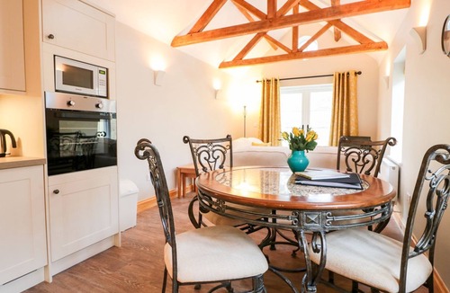 Winchcombe Cottage | Old Sorting Office