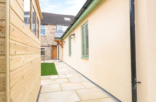 Winchcombe Cottage | Old Sorting Office