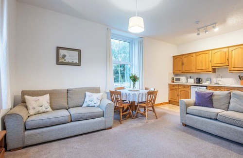 Glen Urquhart Apartment | Old Stable & Dairy Combi by Interhome