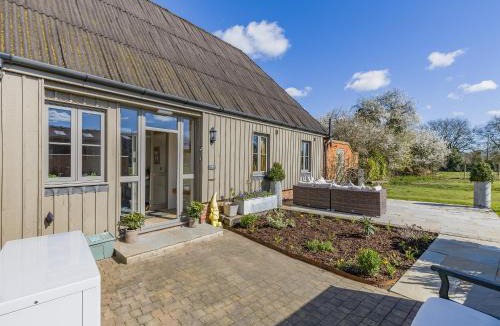 Thurlton House | Orchard Barn