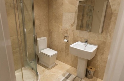 Hanley Swan Bed & Breakfast | Orchard Side Bed and Breakfast