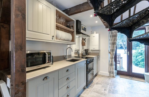 Blockley Cottage | Otters Abode - a cotswold cottage that sleeps 4 guests in 2 bedrooms