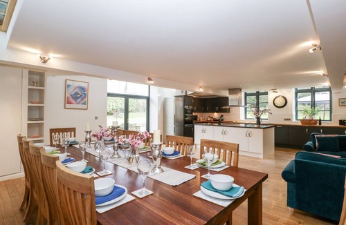 Little Cowarne Cottage | Owl Barn