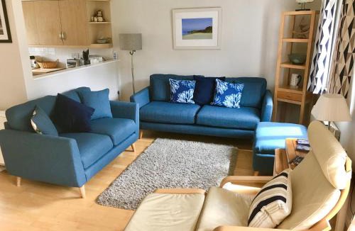 Falmouth House | Oyster Cottage