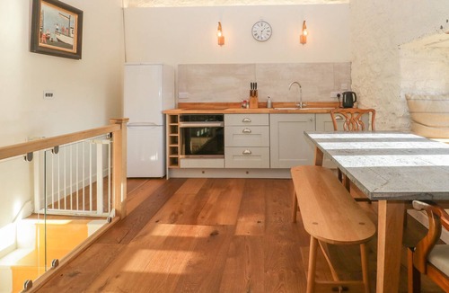 East Horrington Other | PARK FARM BARN, pet friendly, with open fire in Shepton Mallet