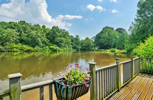 Charnock Richard Apartment | Park Hall, 2 Bedroom Apartment