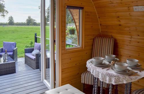 Palgrave House | Park View - Ukc4925