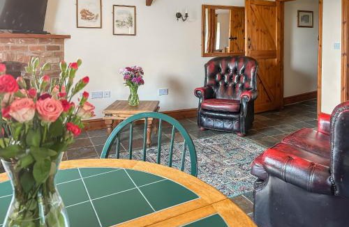 Evershot House | Parlour Cottage