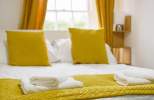 Aberaeron Apartment | Pass the Keys Central Aberaeron- Cosy 2 bed flat Sleeping 4