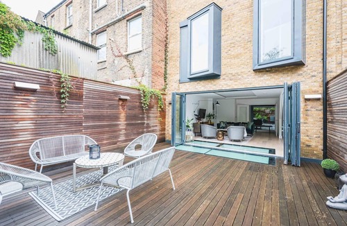 Peckham Rye House | Pass the Keys | London Modern EcoTownhouse Dulwich